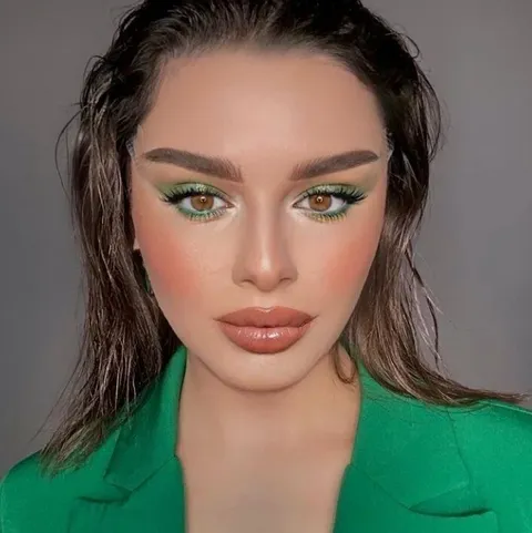 Анна — массажистка Саратова